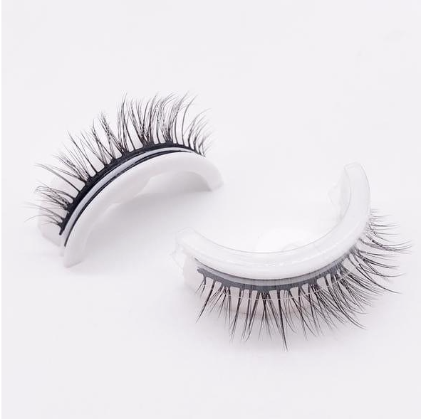 Miss Actually – Reusable Adhesive Eyelashes