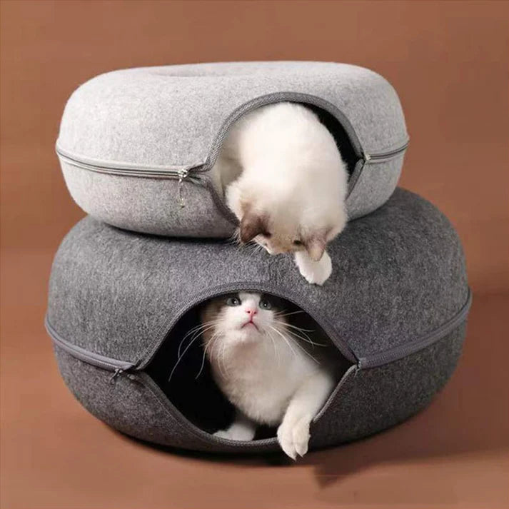 Pillow Paws Cozy Catnap Donut Bed