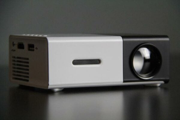 Portaflixx Pocket Projector