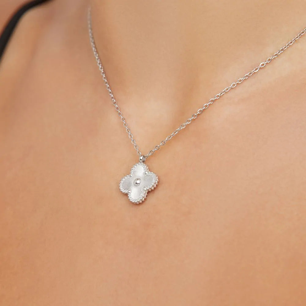 Clover Necklace