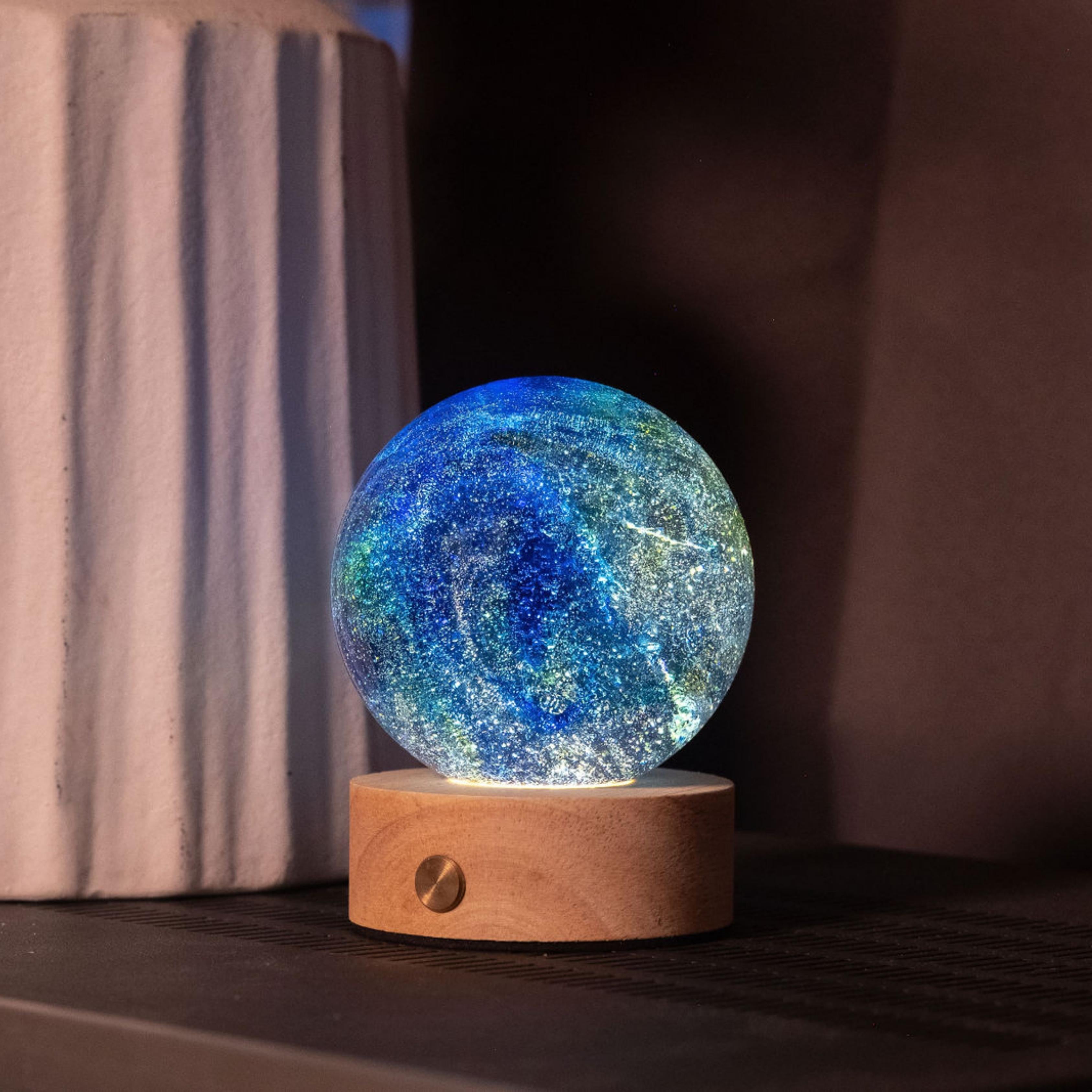 Cosmic Starry Planet Lamp