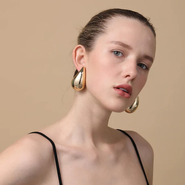 Glowze Droplet Earrings (As Seen on Celebs!)