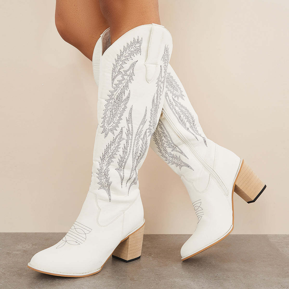 HOT SALE! The Stitch Detail Embroidered Design Side Zipper Boots