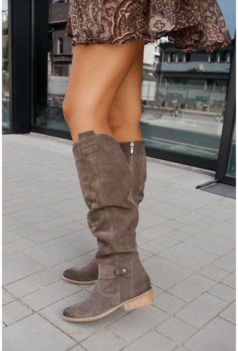 JustyShoes | Long Suede Boots