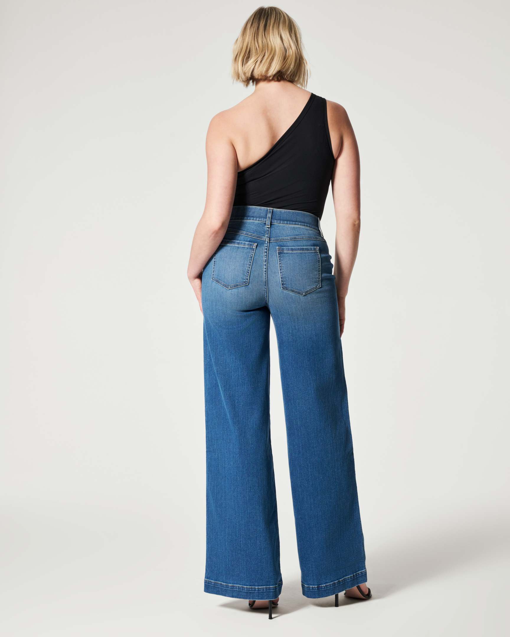 Seamed Front Wide Leg Jeans