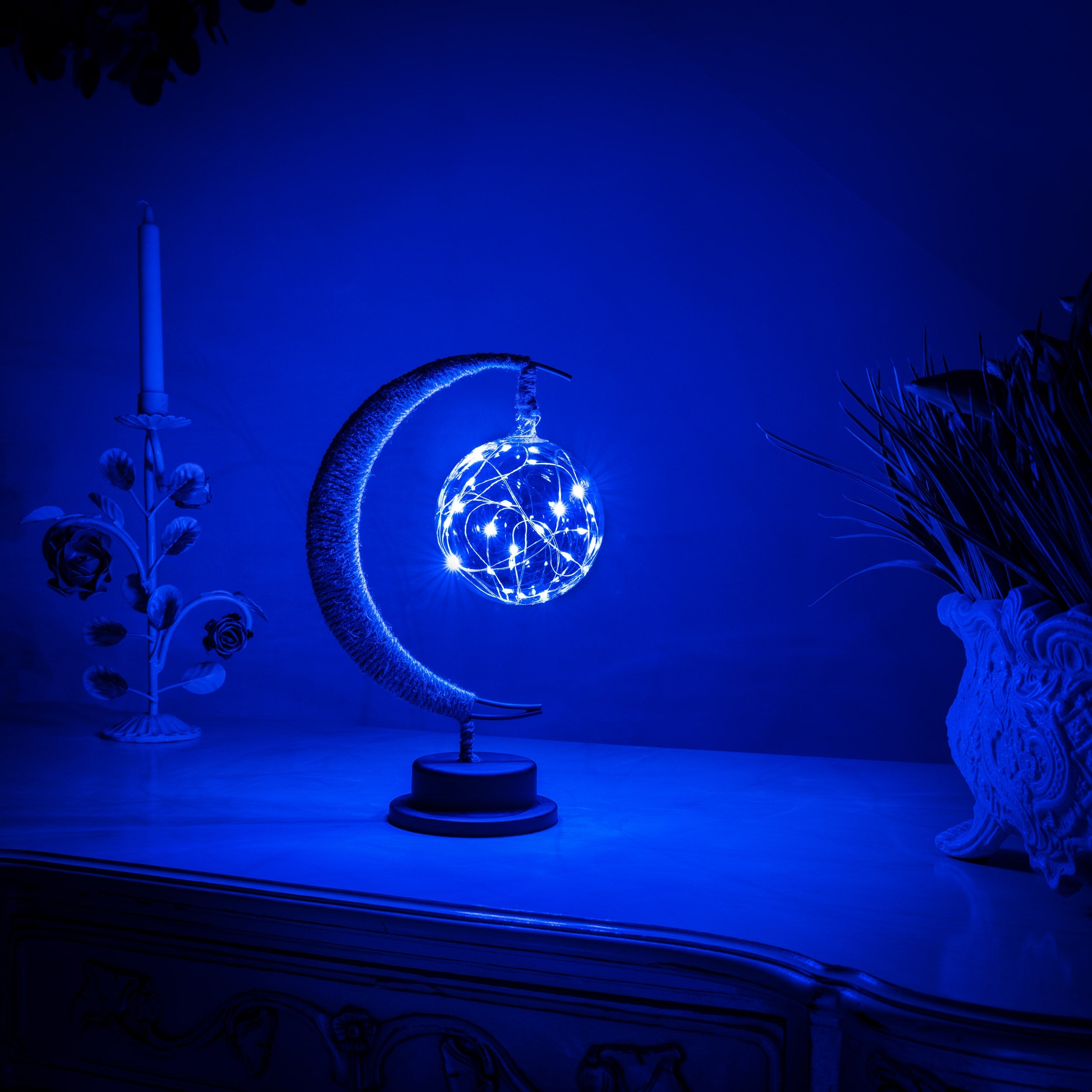 Soothing Lunar Lamp