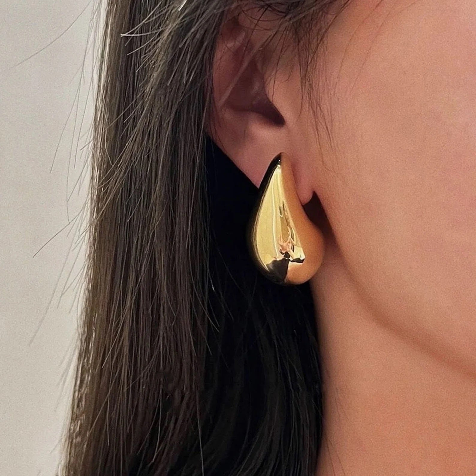 The Bigger The Better Tear Drop Earrings – Gold & Silver ’18k Gold Plated’