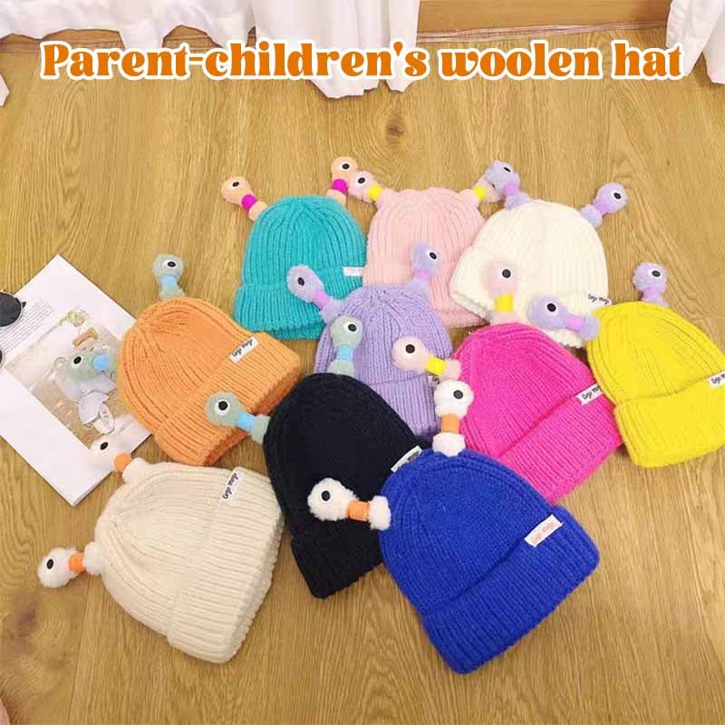 2023 Christmas New Arrival – Cute Little Monster LED Knit Beanie