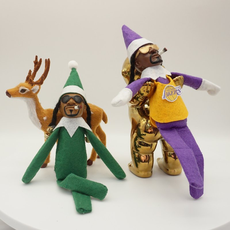 (BLACK FRIDAY UP TO 50% OFF) Snoop On A Stoop Christmas Elf Doll