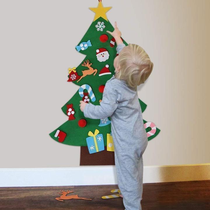 DIY felt Christmas tree