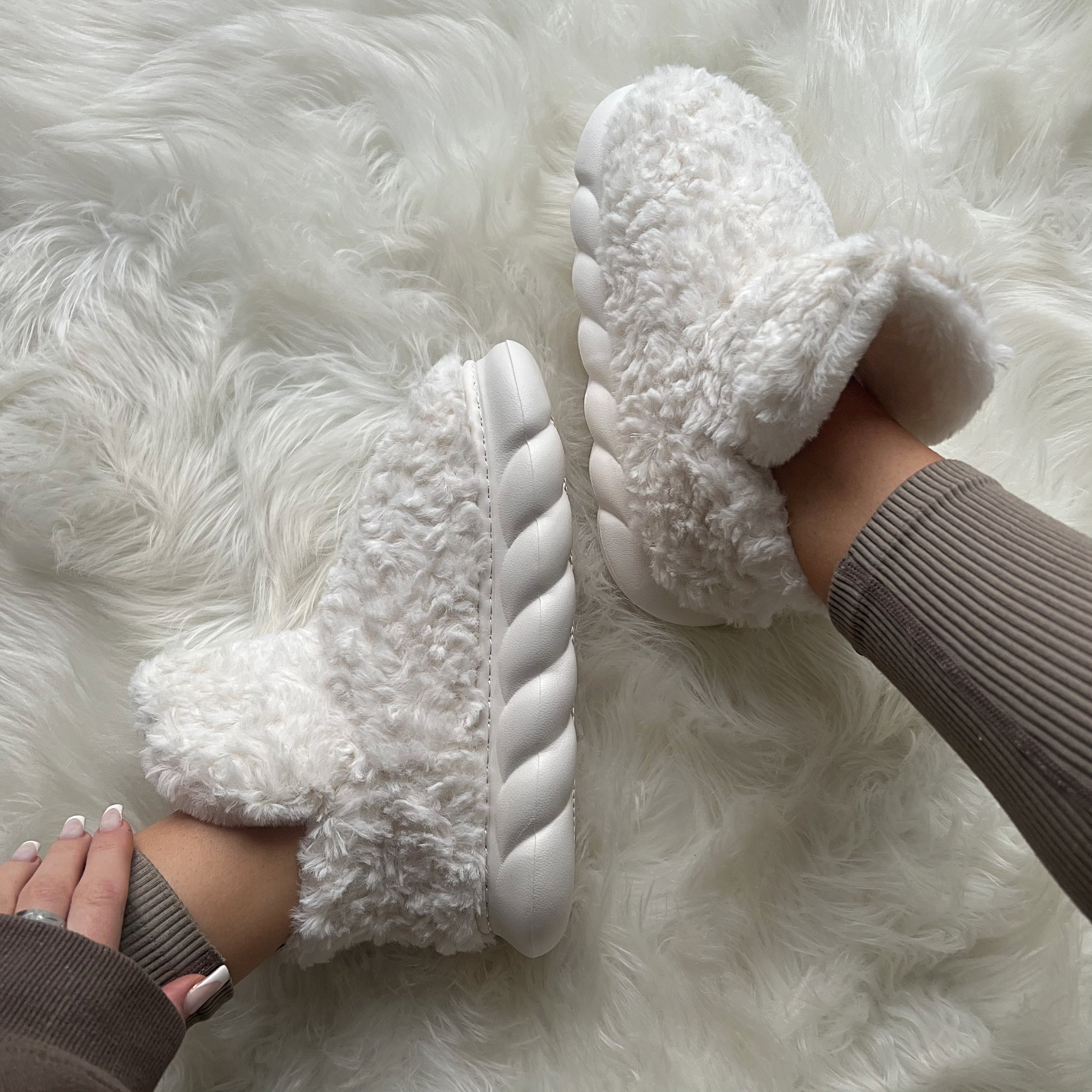 Floof Slipper Booties