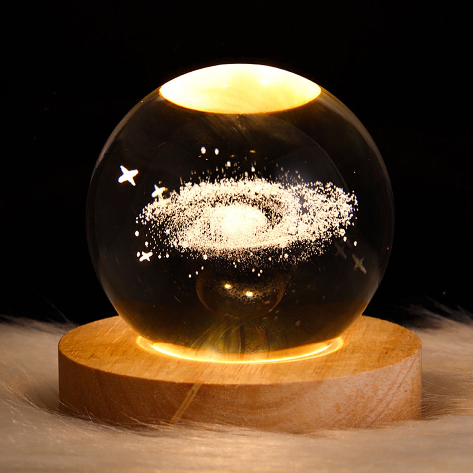 Lunoria Crystal Ball