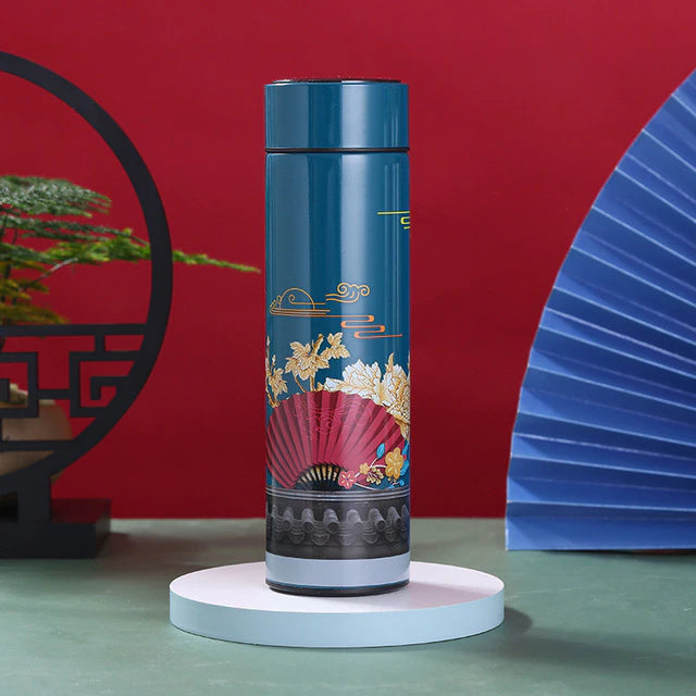 Smart Thermos with a Temperature Display