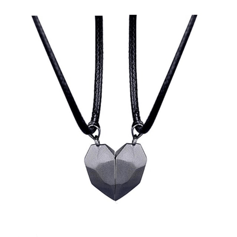 Couples Magnetic Heart Pendants (2Pcs)