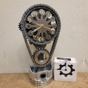 Orbmno Handmade Motorized Rotating Chain Clock