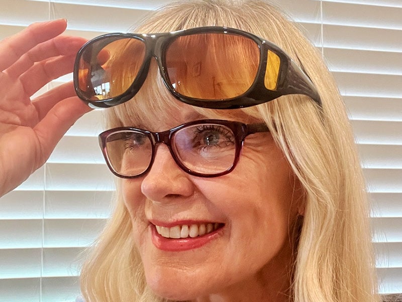 Headlight Glasses with "GlareCut" Technology