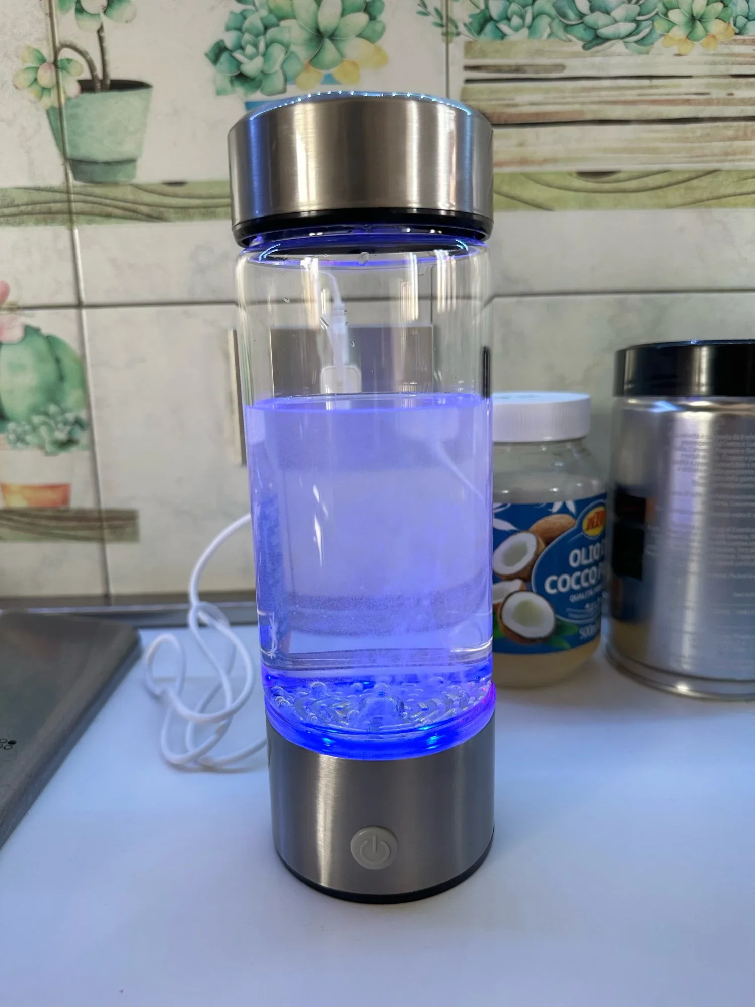 Hydrogen - Water Bottle