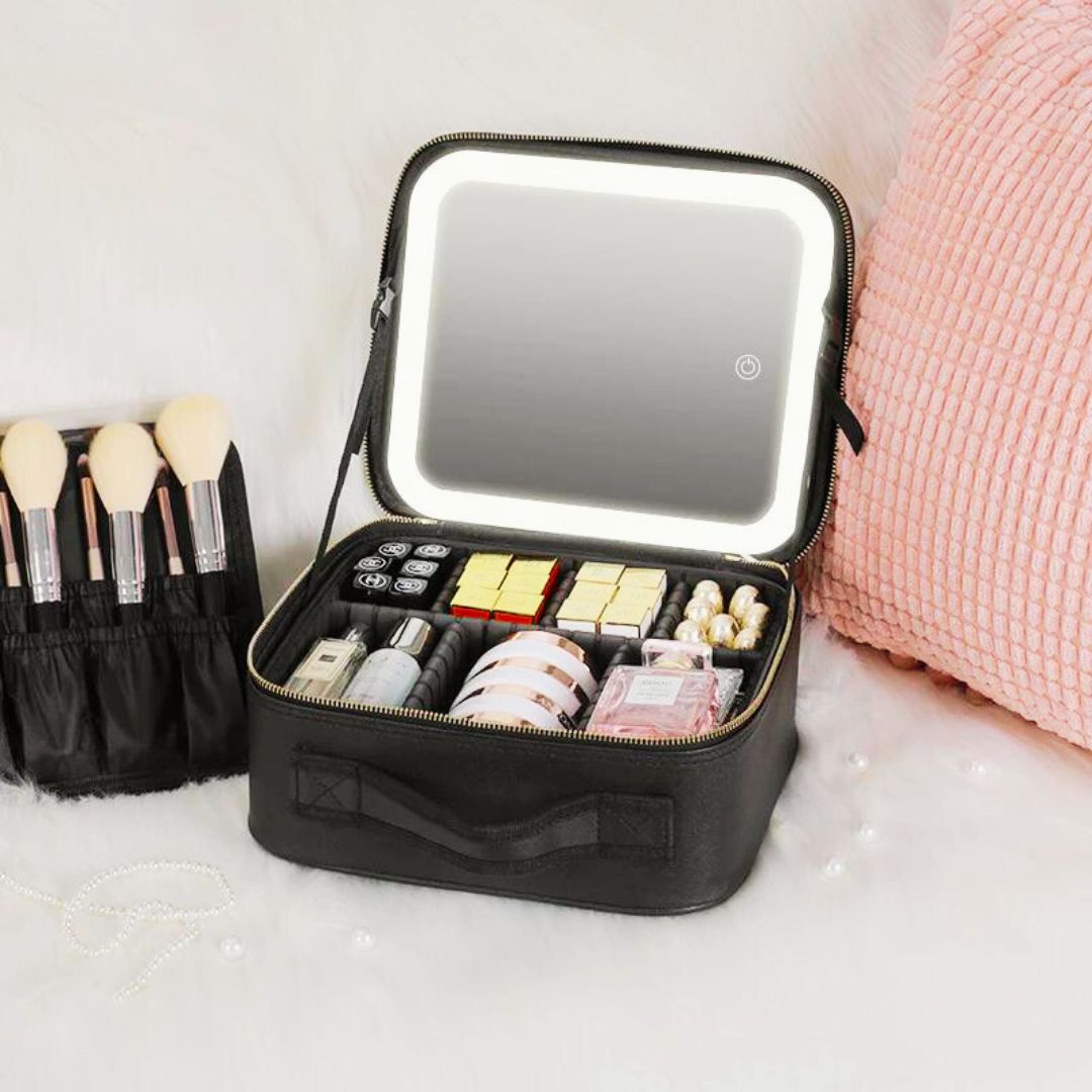 Lumina Beauty Case