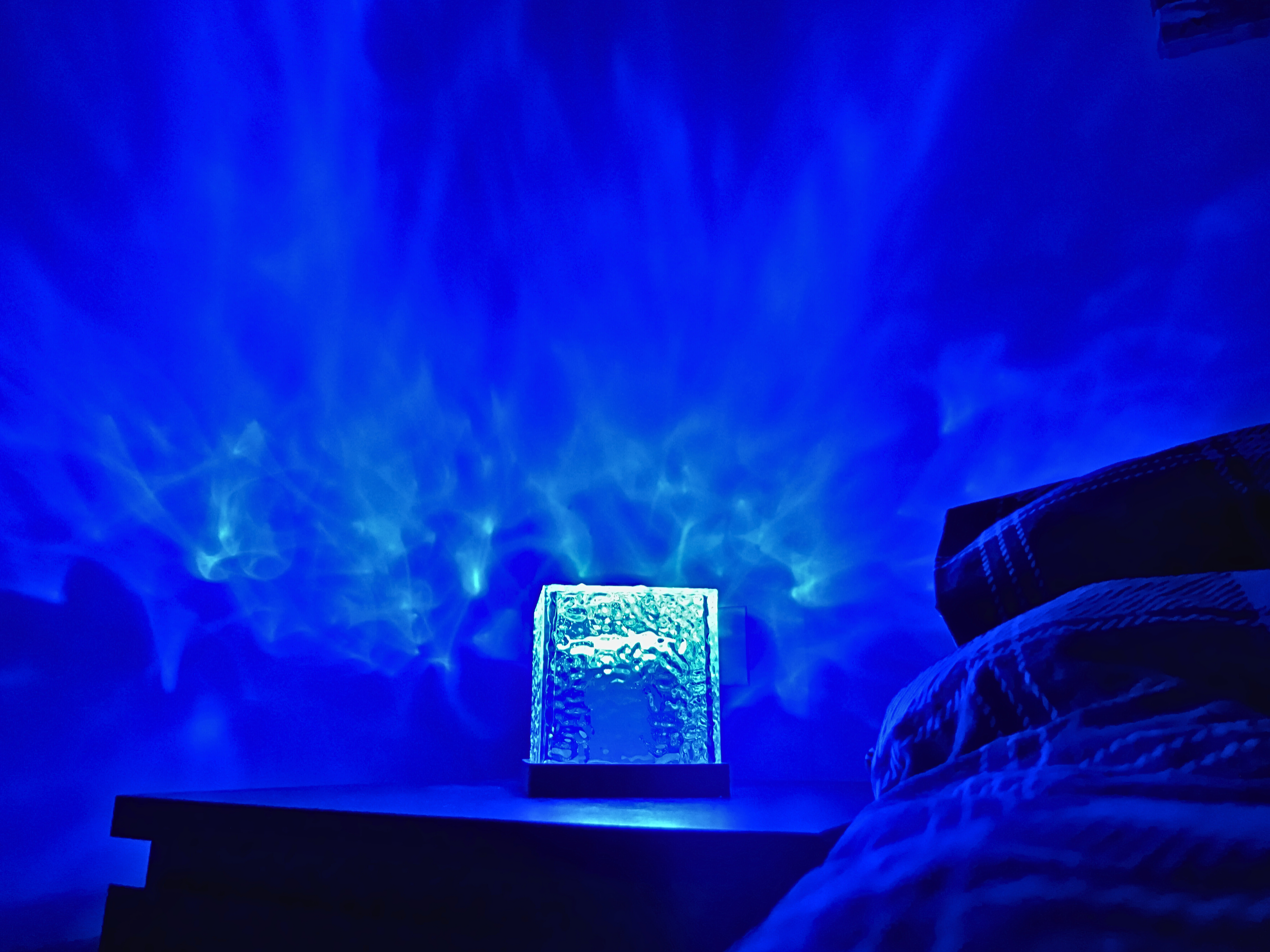 Luminate Cube Lamp