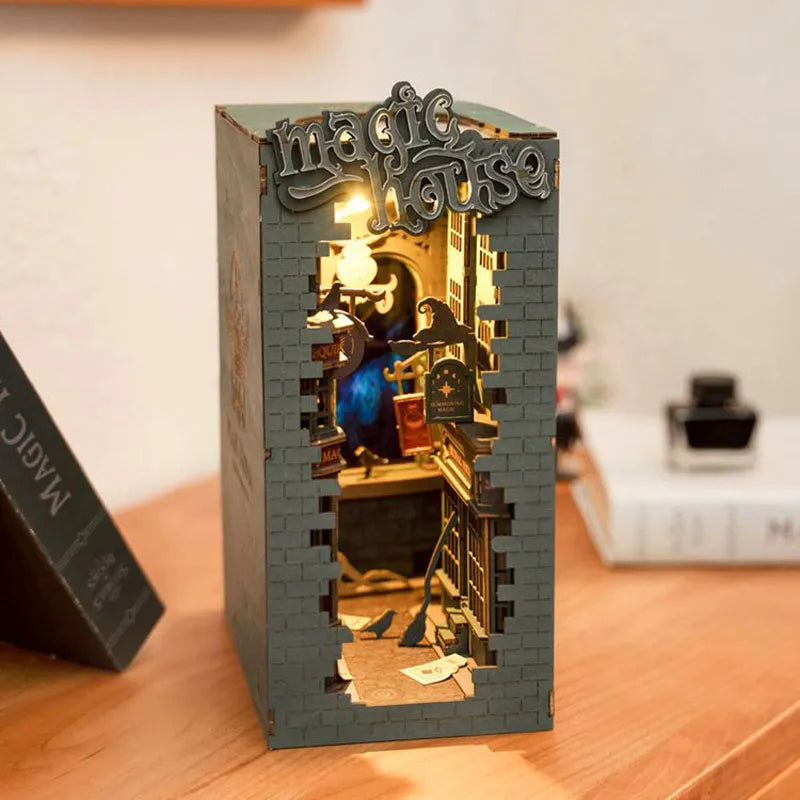 Snugnely 3D Wooden Puzzle: Book Nooks