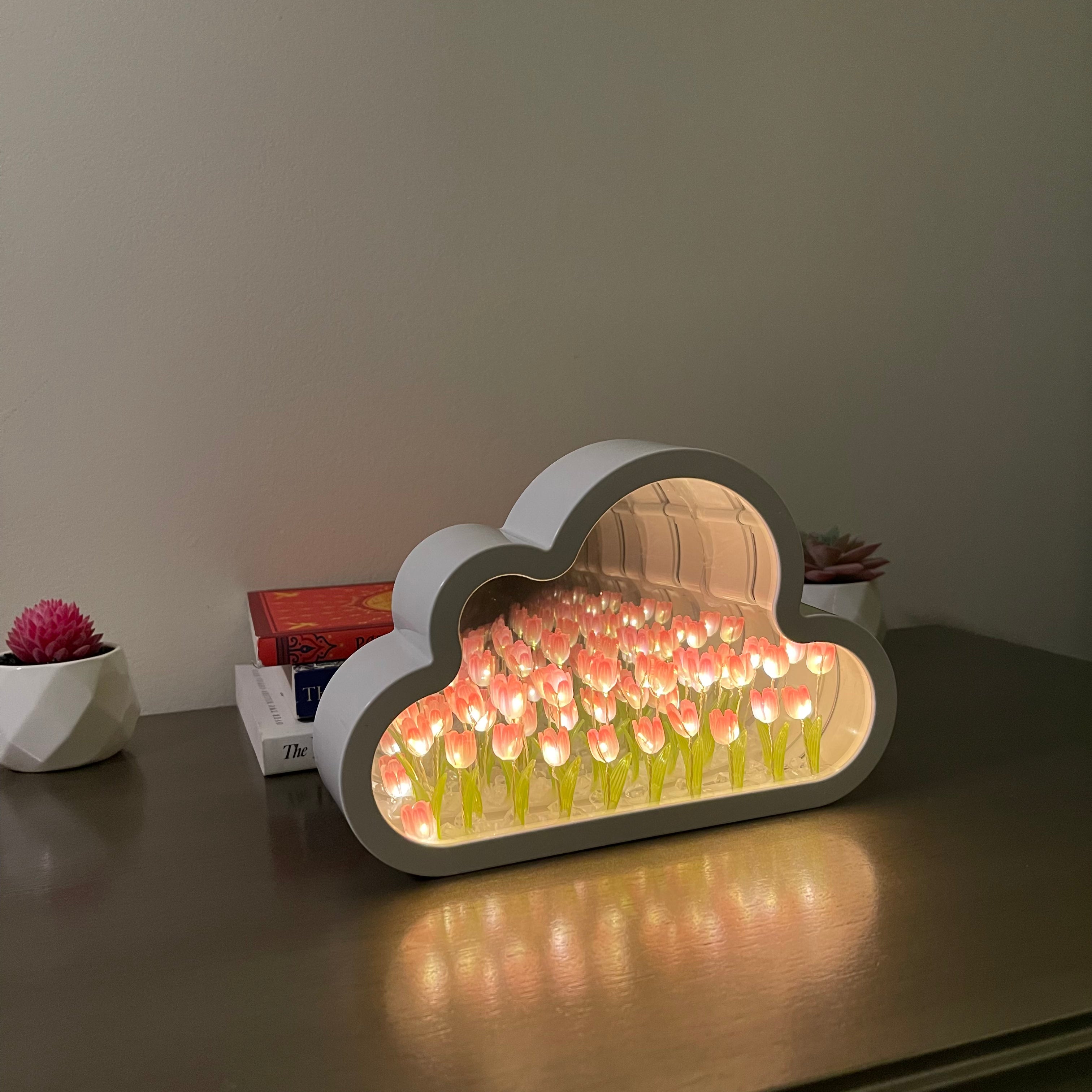 PetalCloud Tulip Mirror Lamp