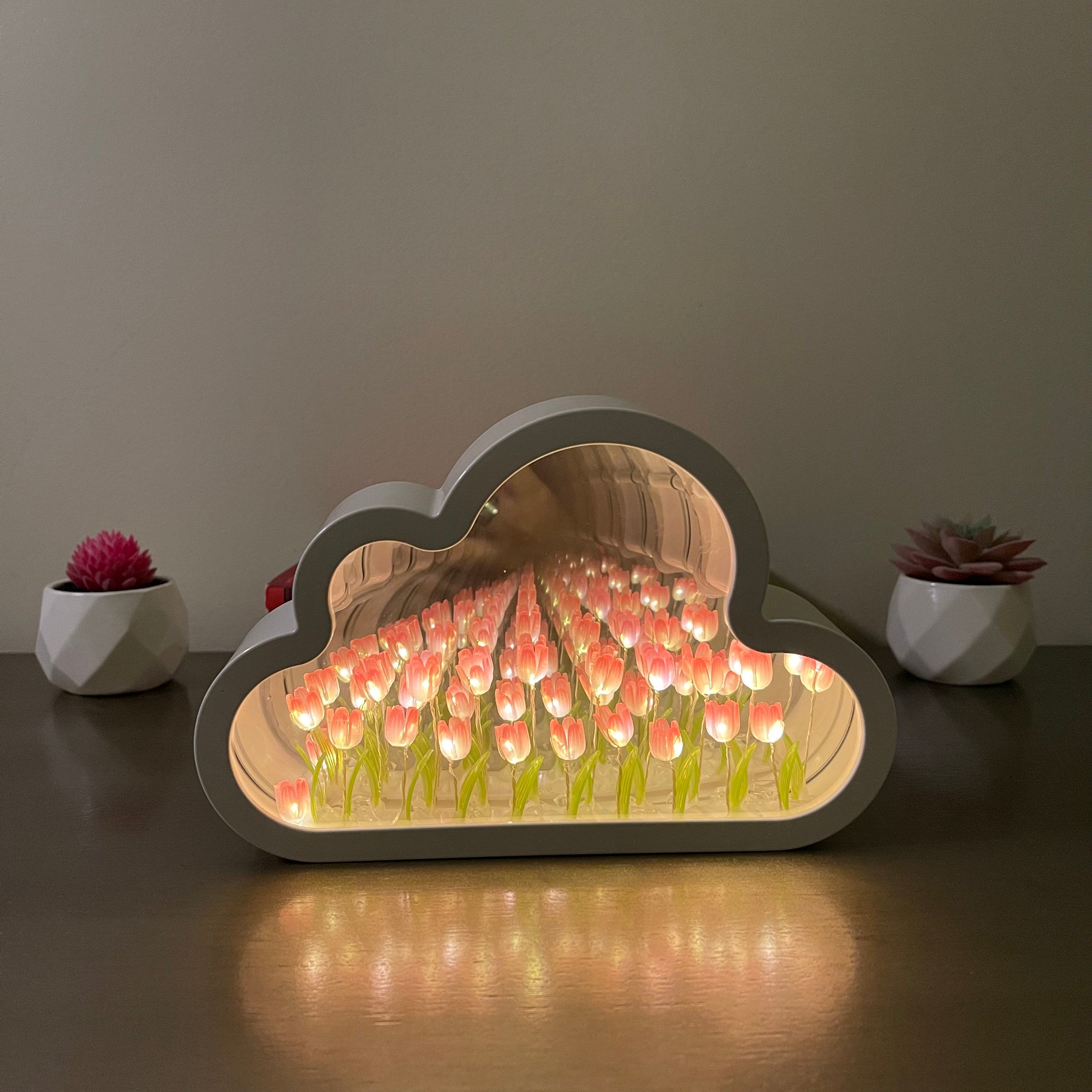 PetalCloud Tulip Mirror Lamp