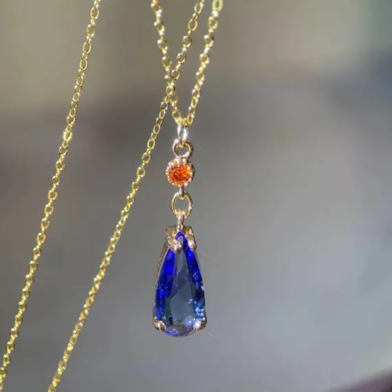 howl's necklace and earrings