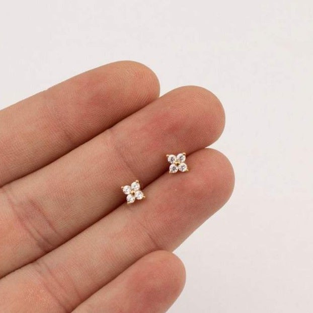 Daisy Earring Studs