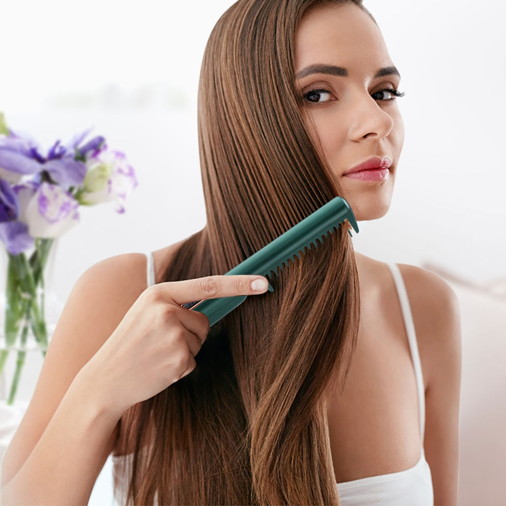 FrizzFree - Portable Heat Straightener Comb