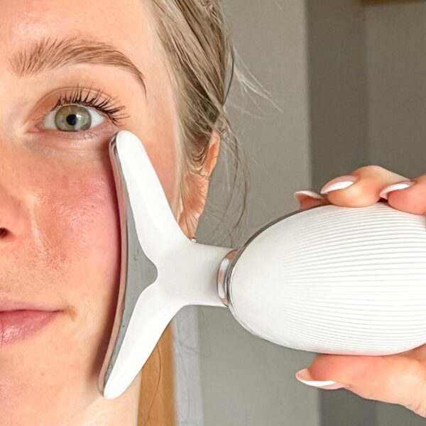 LETOLI - GLOW FACIAL MASSAGER KIT