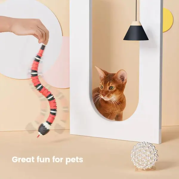 Smart Sensing Snake Interactive Cat Toy - Engaging and Entertaining Playtime for Your Feline Friend