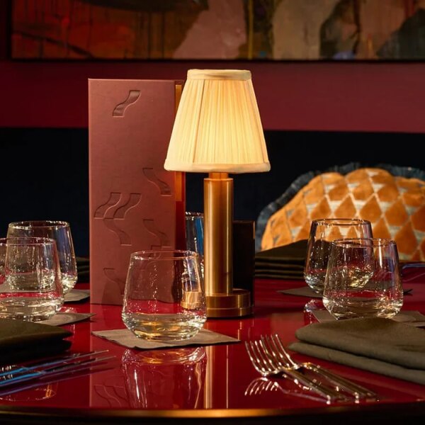 LED Silk Metal Table Lamp