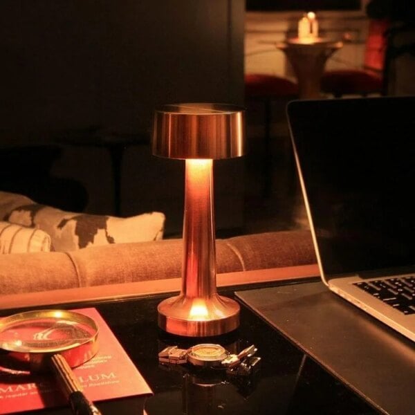 Retro LED Metal Cordless Table Lamp