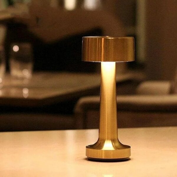 Retro LED Metal Cordless Table Lamp