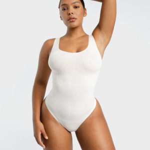 ESSENSIA Bodysuit Scoop Neck