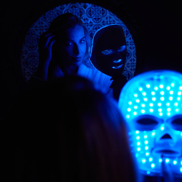 WIRELESS LED LIGHT THERAPY MASK