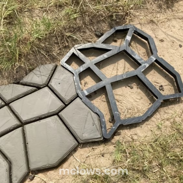 PathMaker Easy DIY Concrete Paver Mold