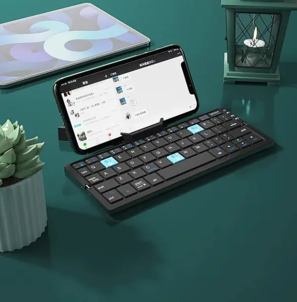 SmartPad Portable Bluetooth Keyboard