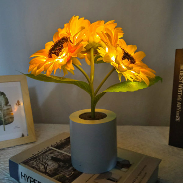 Sunflower Lamp