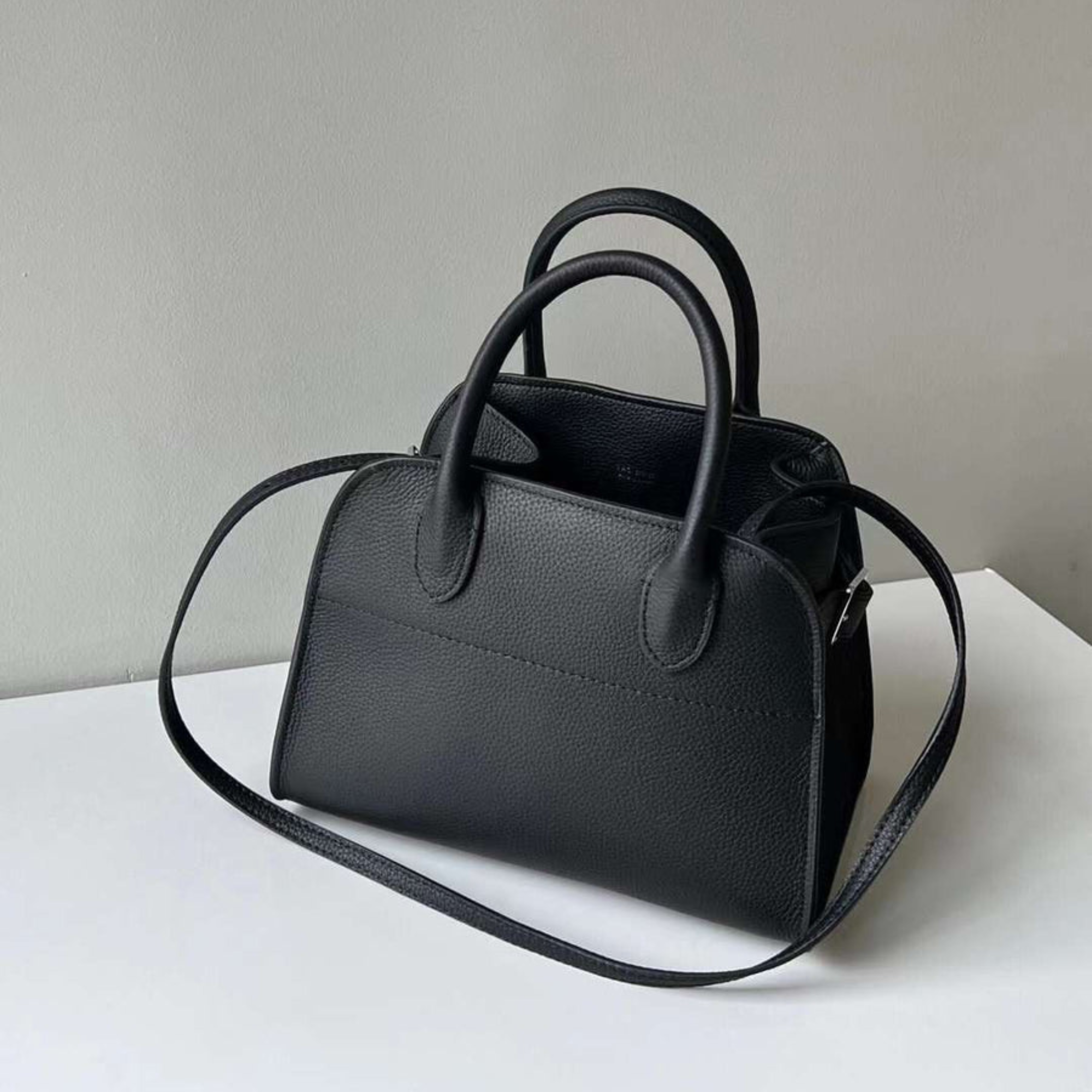 The "Row-Margaux-inspired" Luxurious Leather Tote Bag