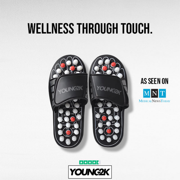 YOUNG2K ACUPRESSURE SANDALS