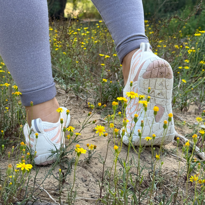 EcoStep Pro - Comfortable & Non-Slip Barefoot Shoes (Unisex)