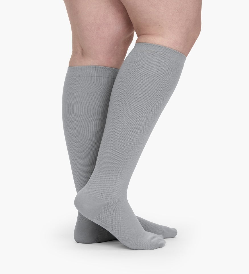 Advanced Wide Compression Socks For Pain Relief