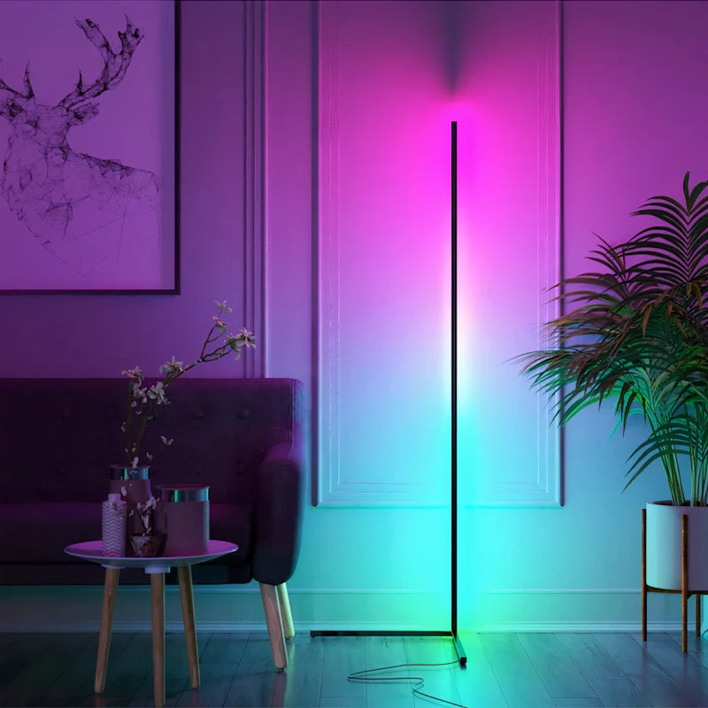 Hilō Floor Lamp