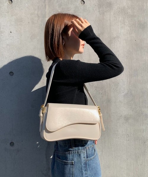 The Aria Shoulder Bag