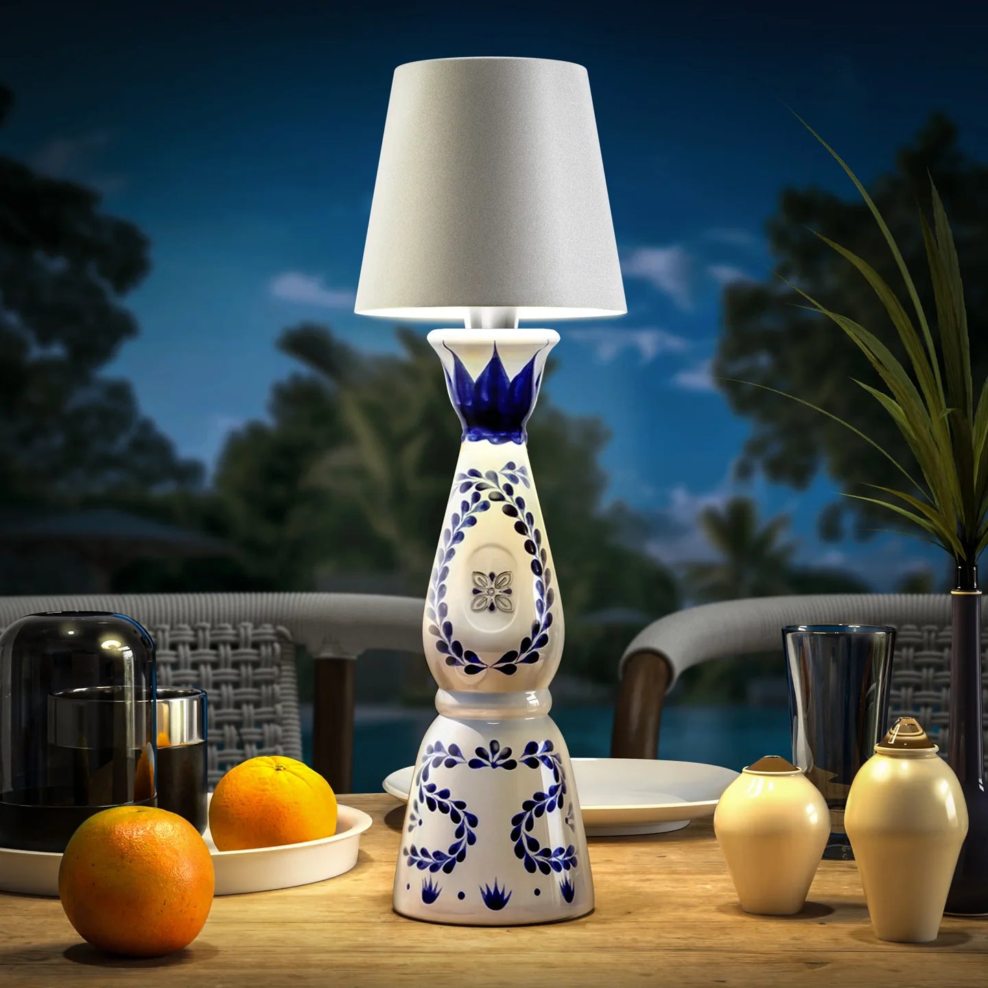 Claira Wireless Bottle Lamp