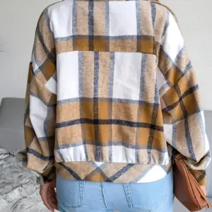 Cropped Plaid Flannel Jacket