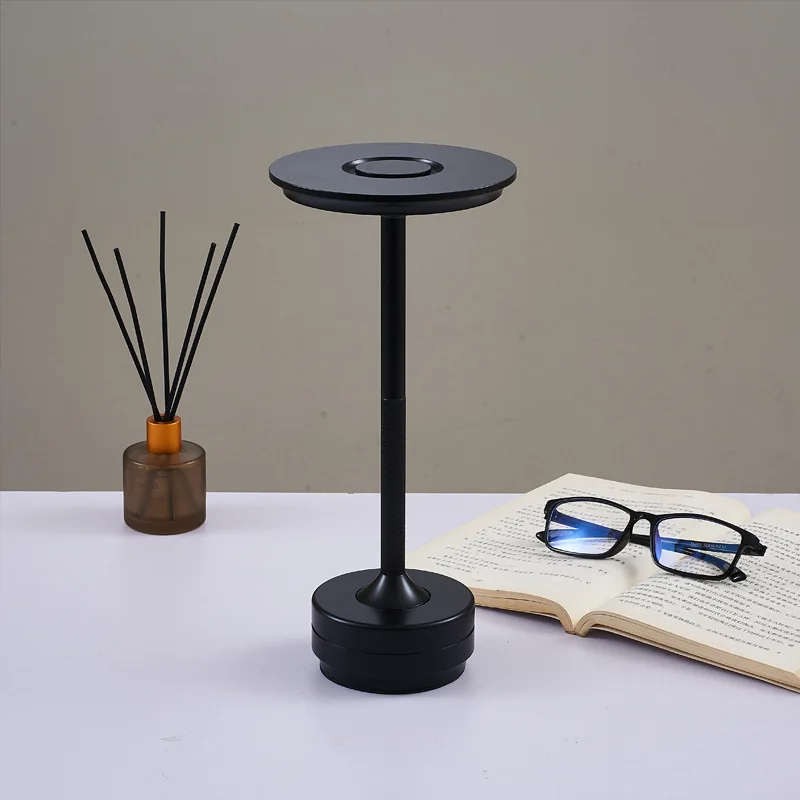 Dimmable Wireless Lamp