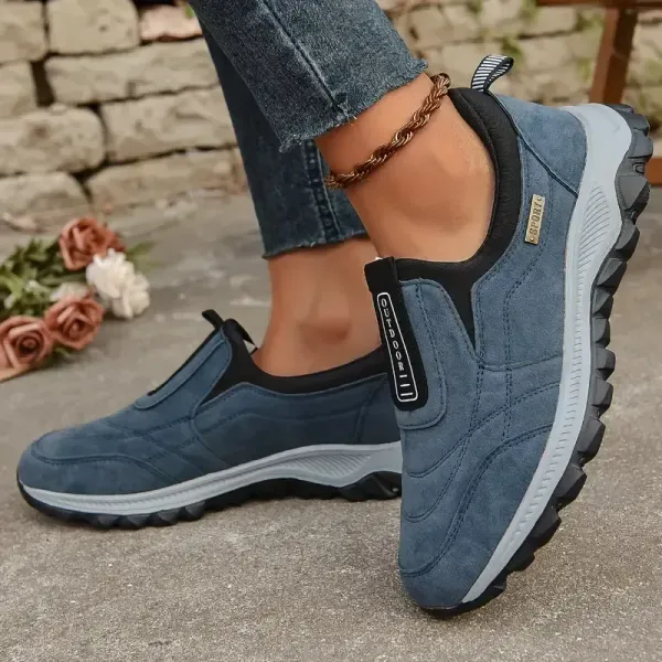 Last Day 70% OFF - Women's thick-soled suede sneakers for Ultimate Comfort