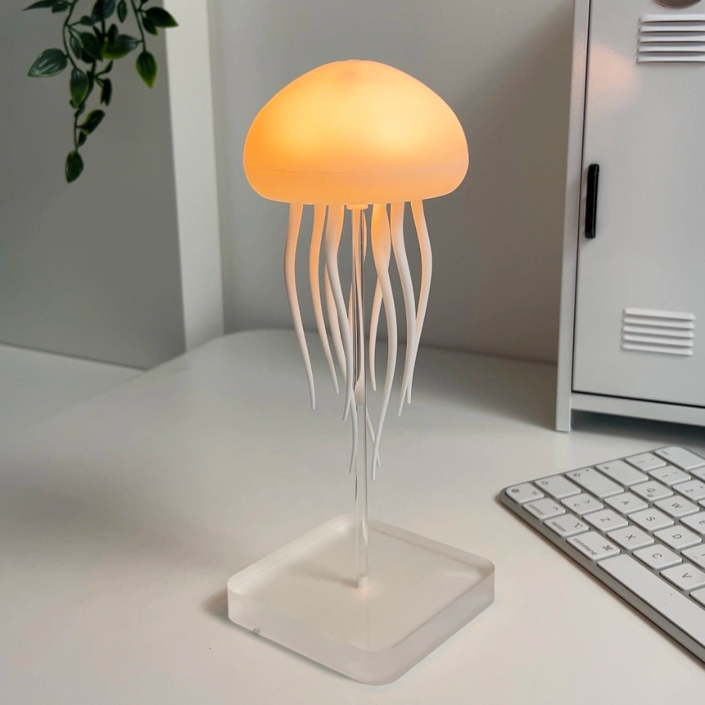 LumoWave - Dancing Jellyfish Lamp